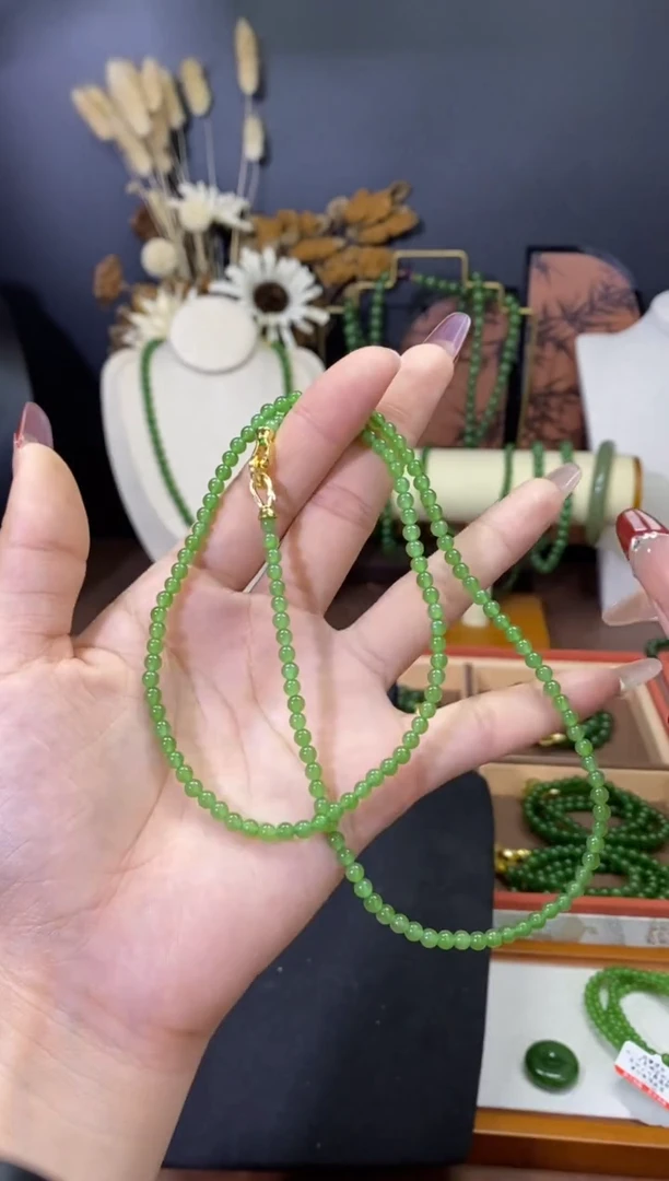 【闪购商品】和田玉（碧玉）颈饰未镶嵌4高冰果绿毛衣链
