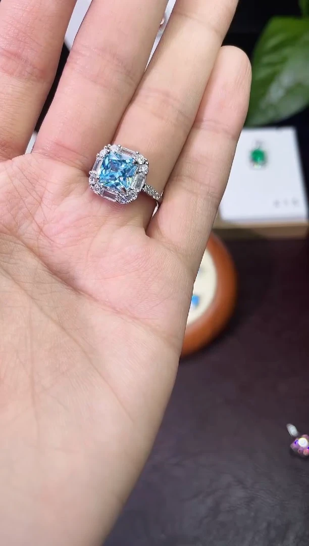 合金合成钻石海蓝戒指