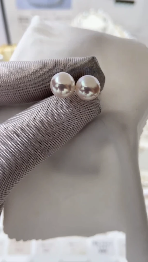 18K金镶嵌耳饰海水珍珠特选福利不退不换