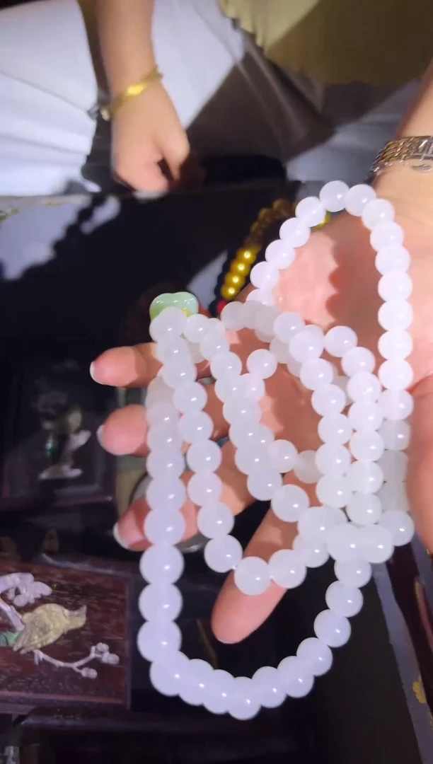 和田玉未镶嵌颈饰和田玉白月光吊坠项链一件