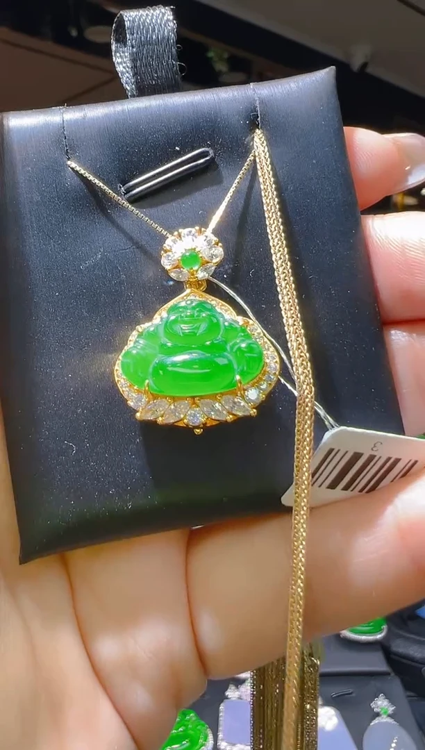 【闪购商品】翡翠吊坠(赠链)银S925镶嵌（赠金链）(多样性发货)002