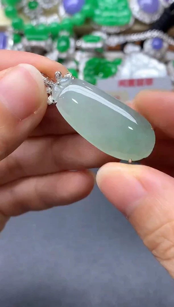 颈饰18K金镶嵌翡翠185-中国好珍宝