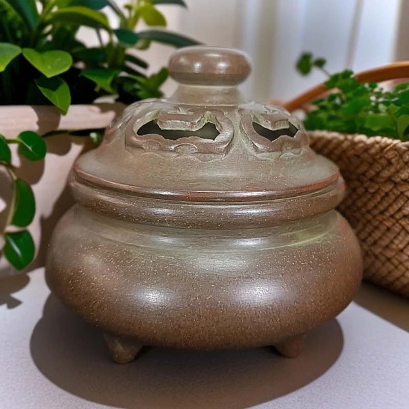 如意三足素面炉高9.5厘米