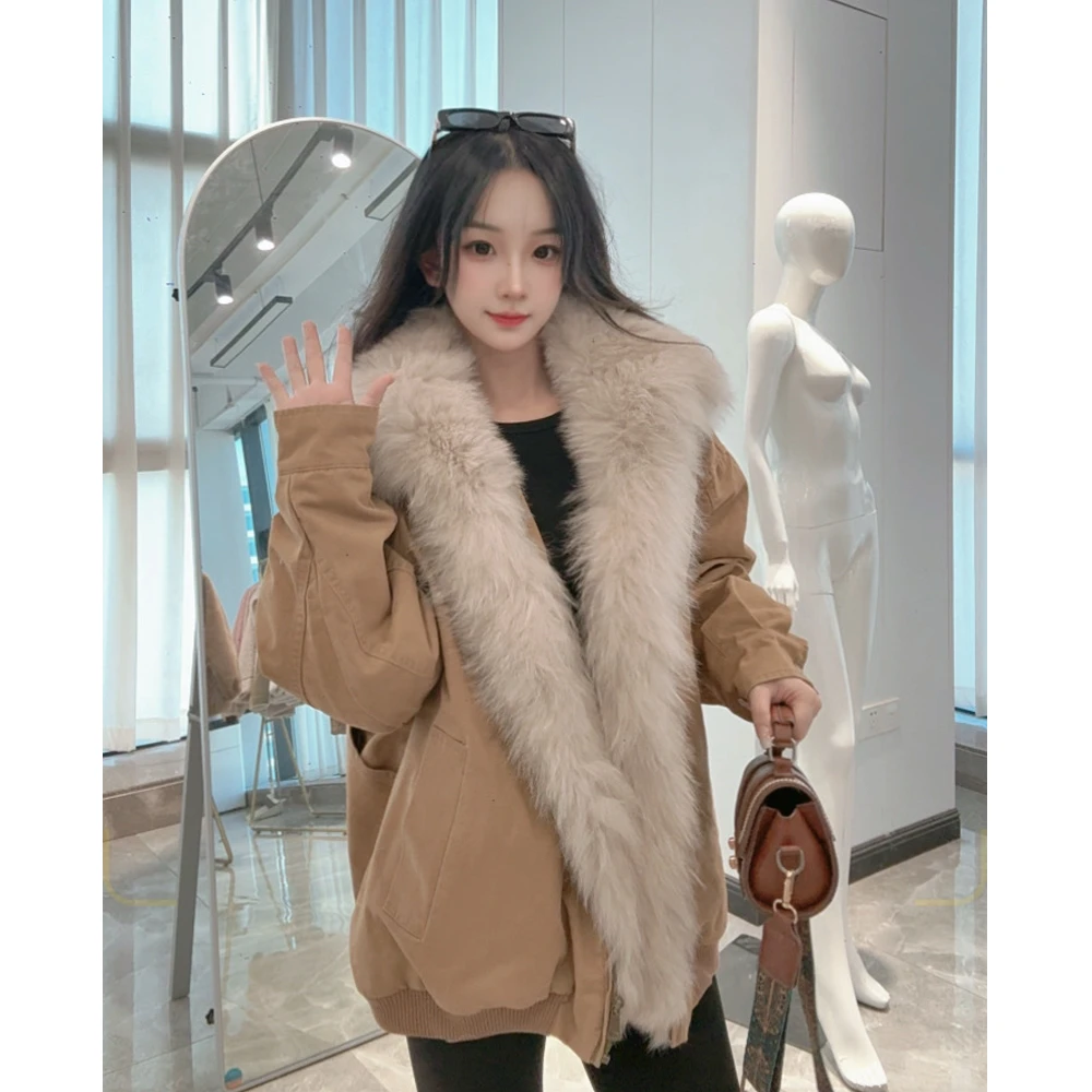 时尚新款网红爆款韩版中长款牛仔刺绣大狐狸毛领鹅绒外套女