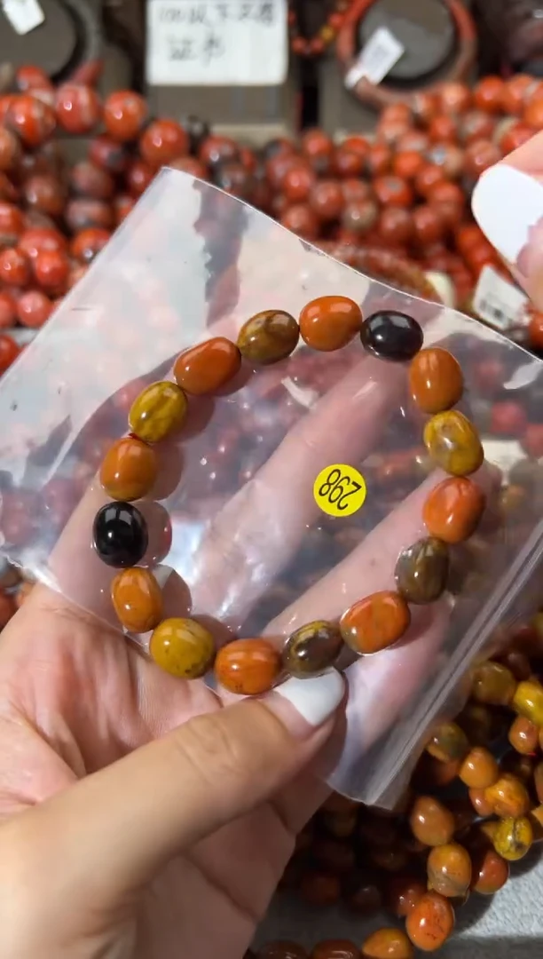 未镶嵌手串南红玛瑙10+