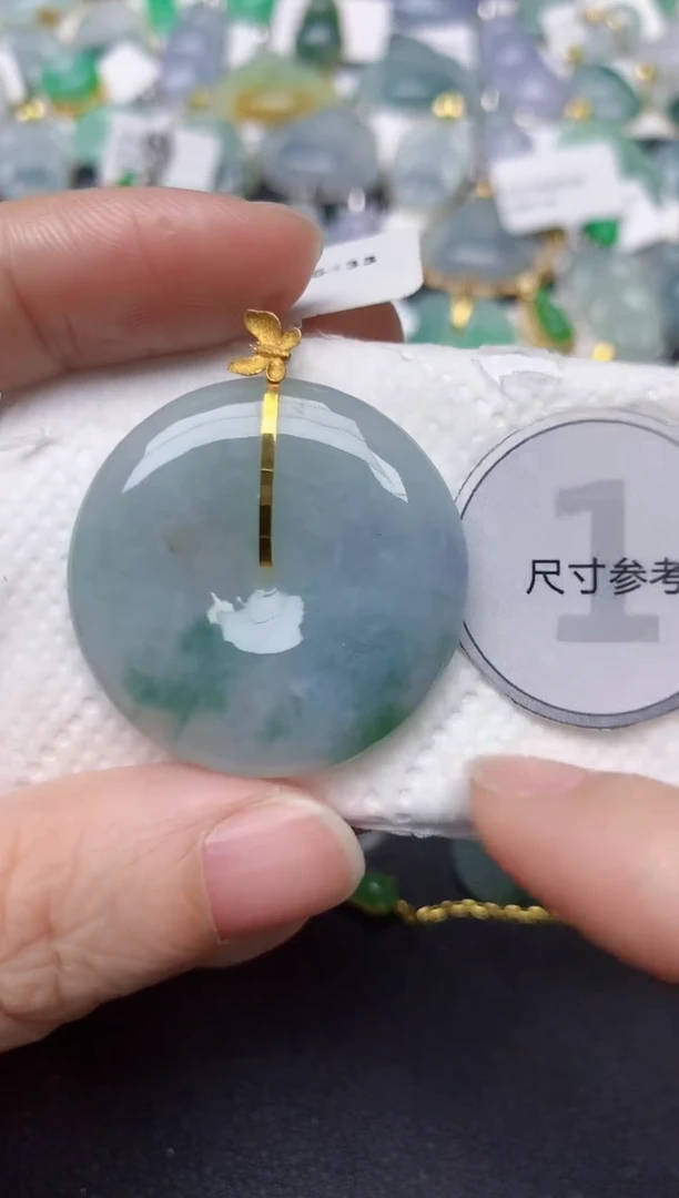 颈饰18K金镶嵌翡翠天然缅甸A货翡翠