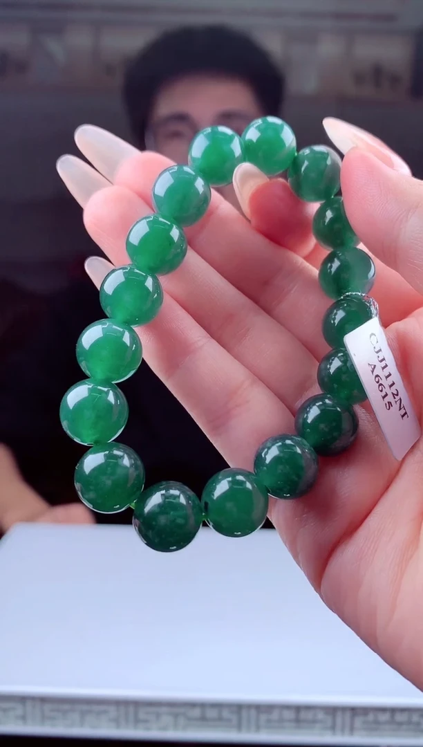 翡翠未镶嵌颈饰天然翡翠（拍一发一）