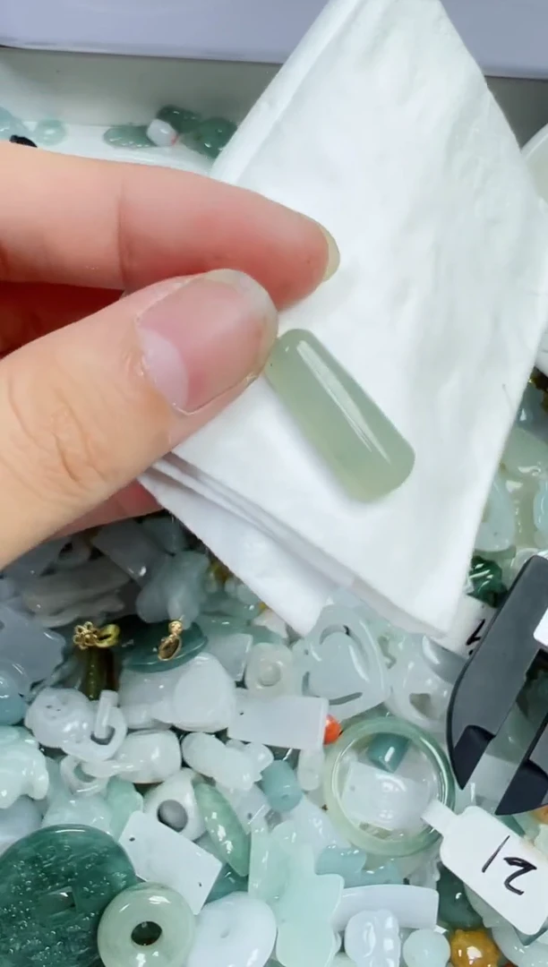 散珠翡翠606号链接，A货翡翠