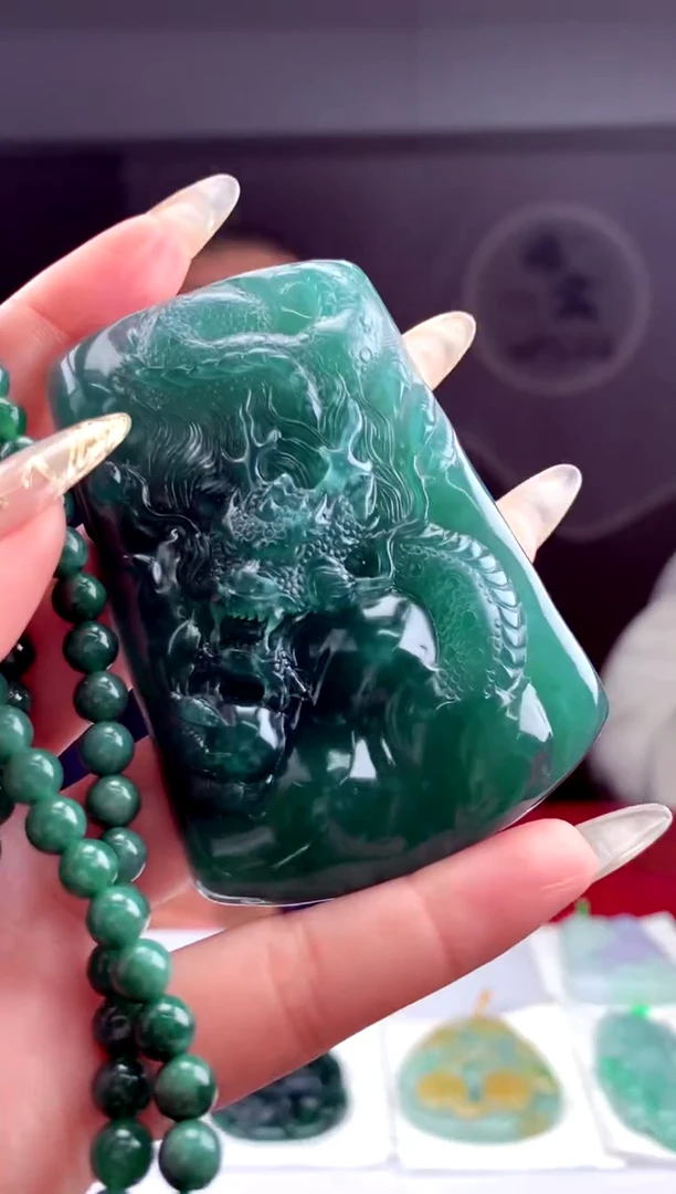 【闪购商品】定制翡翠未镶嵌天然A货翡翠（拍一发一）