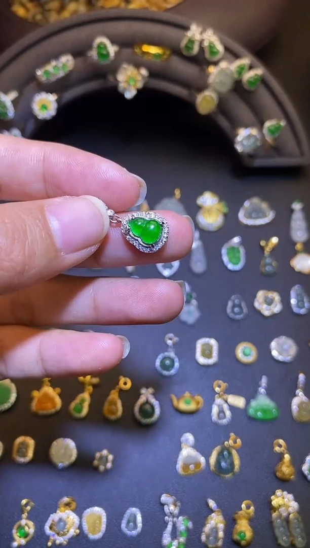 吊坠(不含链)银S925镶嵌翡翠海*1