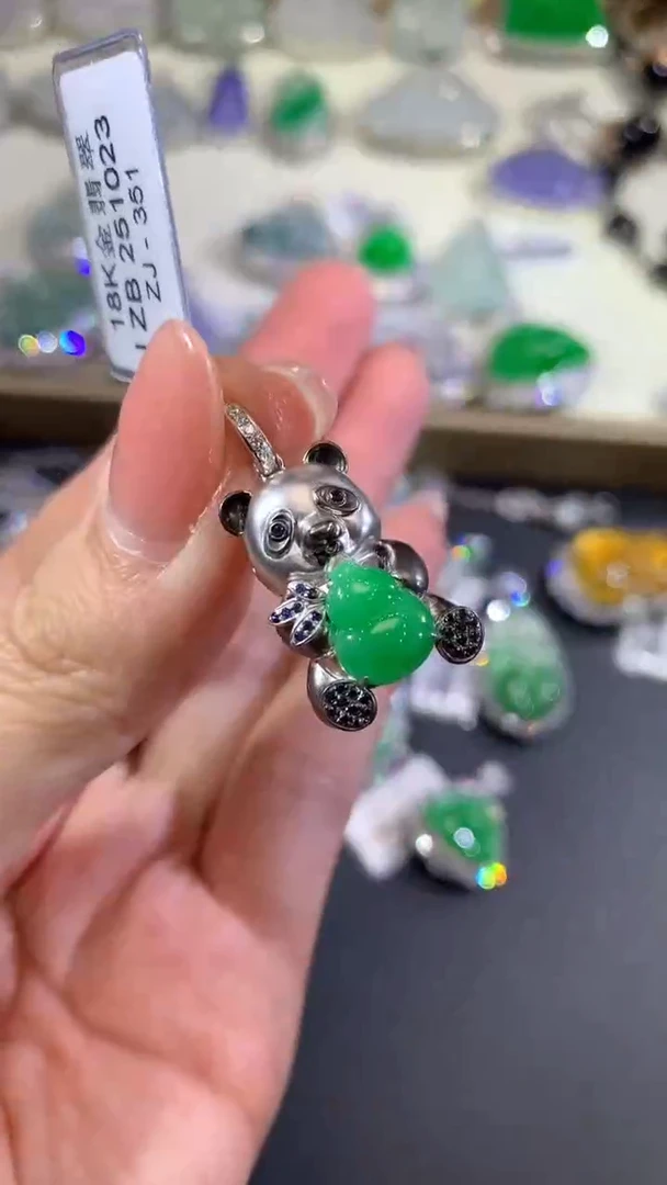 吊坠(不含链)18K金镶嵌翡翠83-葫芦