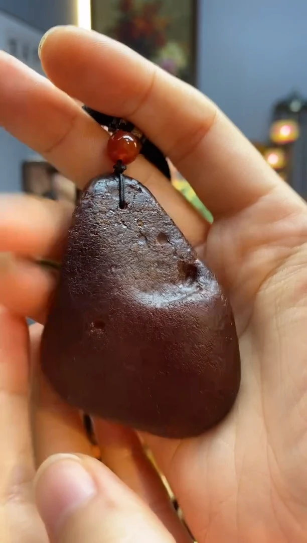 琥珀颈饰未镶嵌吊坠