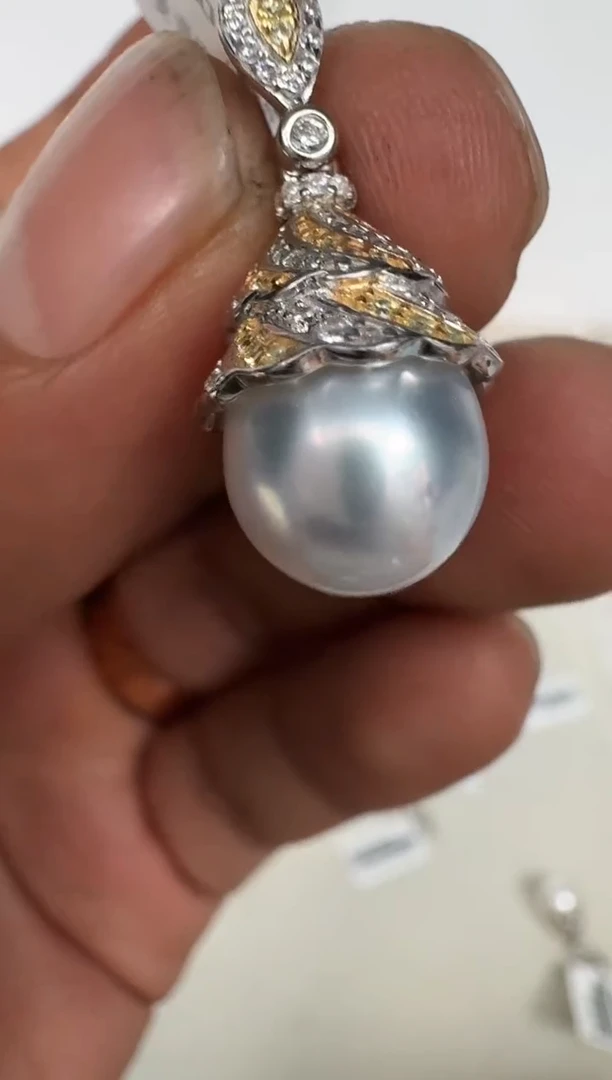 颈饰银S925镶嵌海水珍珠吊坠