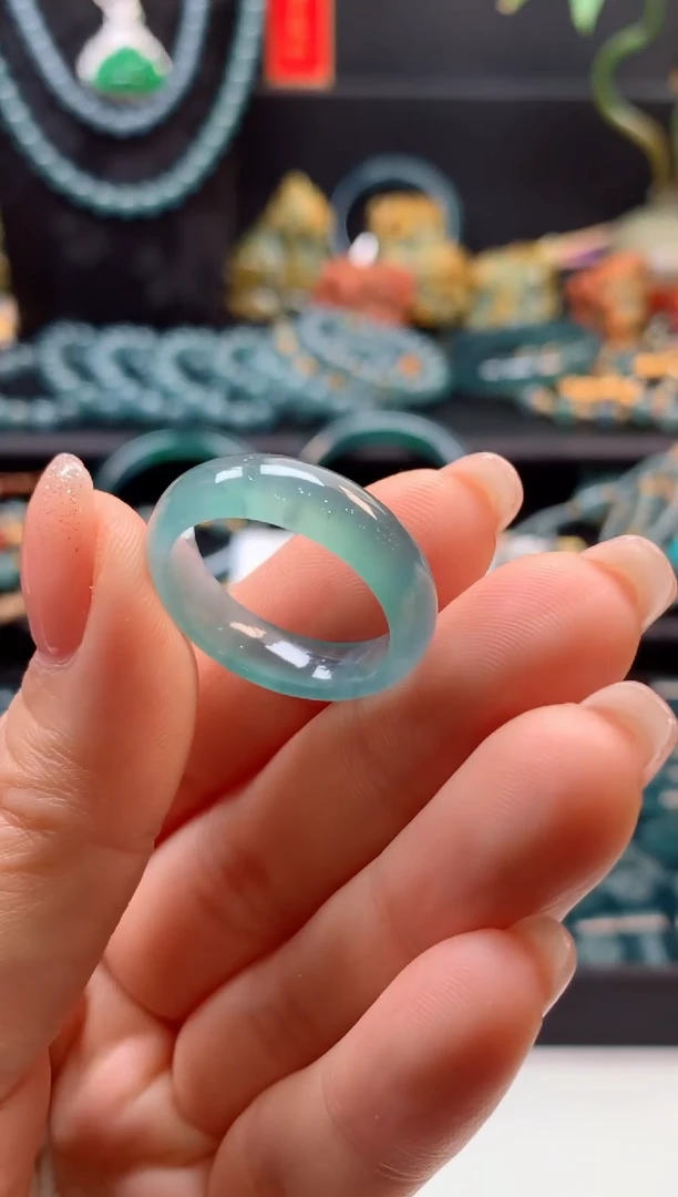 【闪购商品】翡翠颈饰未镶嵌0615640447