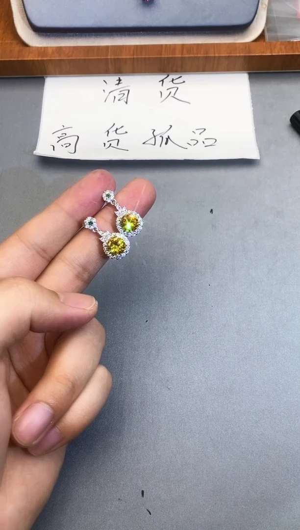 【闪购商品】石英质玉珠宝奇石未镶嵌1