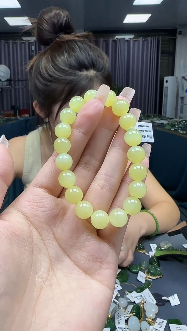 手串未镶嵌和田玉1