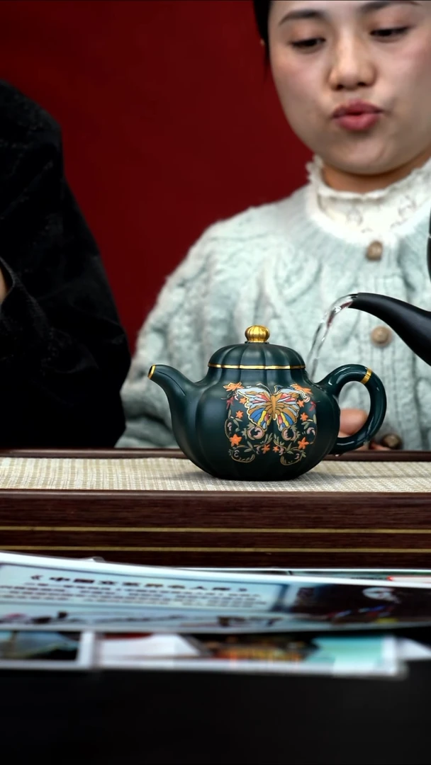 茶壶紫砂97  吴顺华 绿泥  筋纹柿圆 430cc+柴烧杯