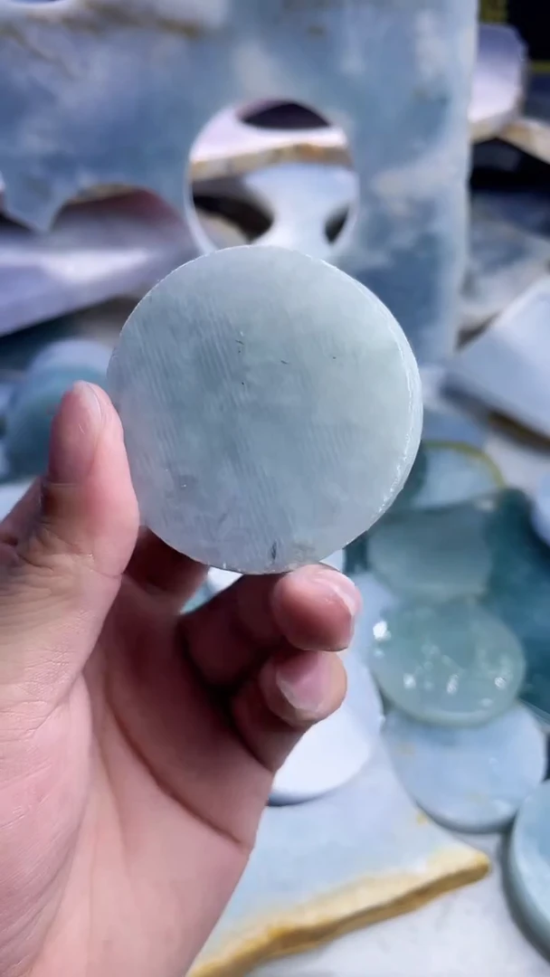 翡翠未镶嵌颈饰翡翠406