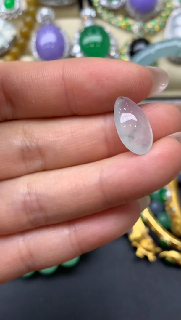 翡翠未镶嵌颈饰143中国好珍宝