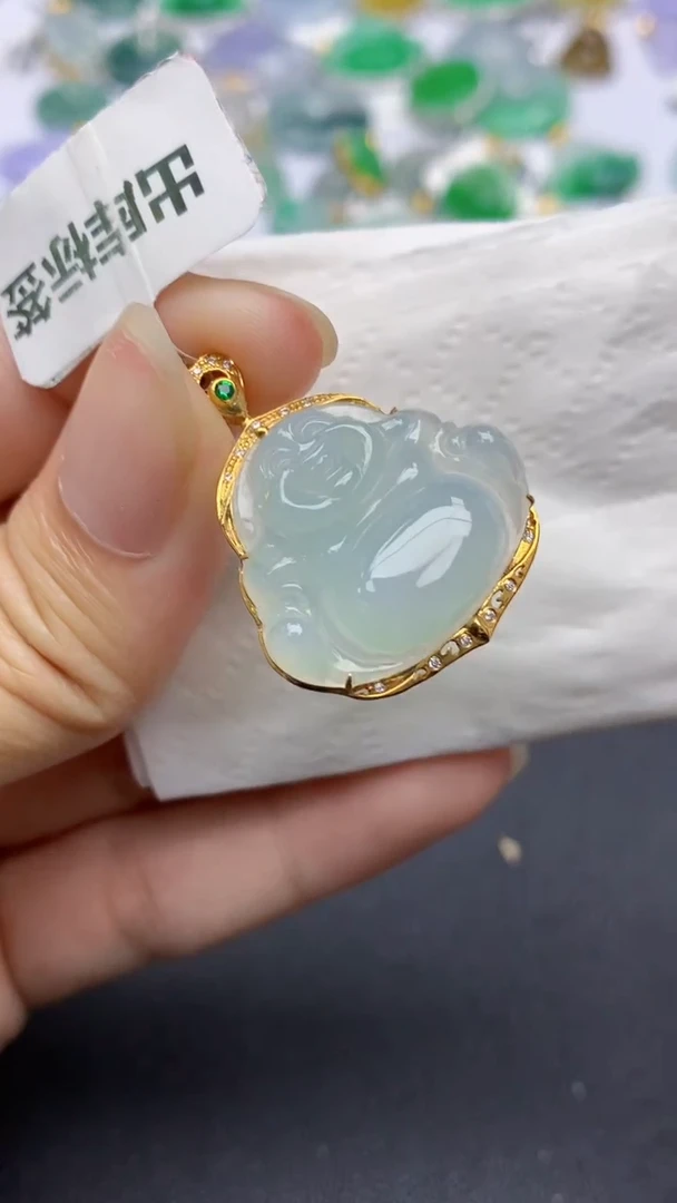 翡翠18K金镶嵌颈饰天然缅甸a货翡翠百元以上9元证书费自理