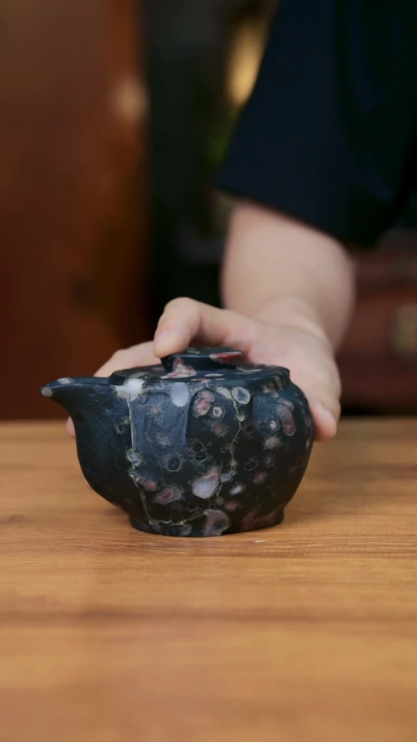 103安山玉、梅花玉、一物一拍