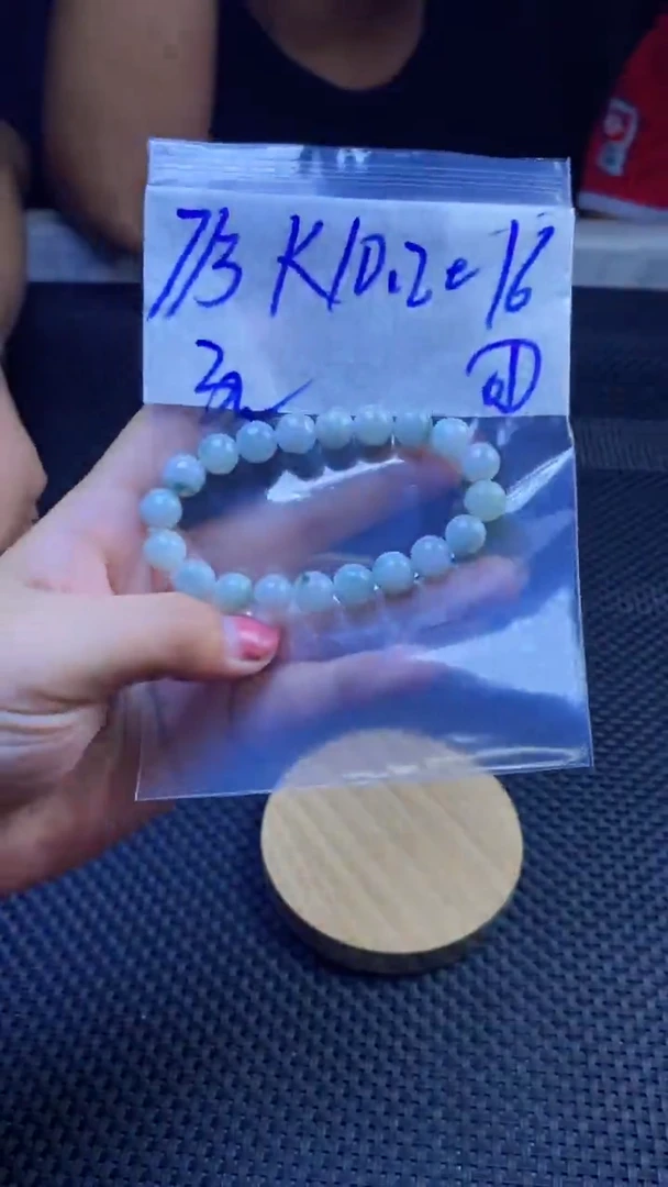 定制翡翠未镶嵌天然缅甸A货翡翠，多样性发货只发其一