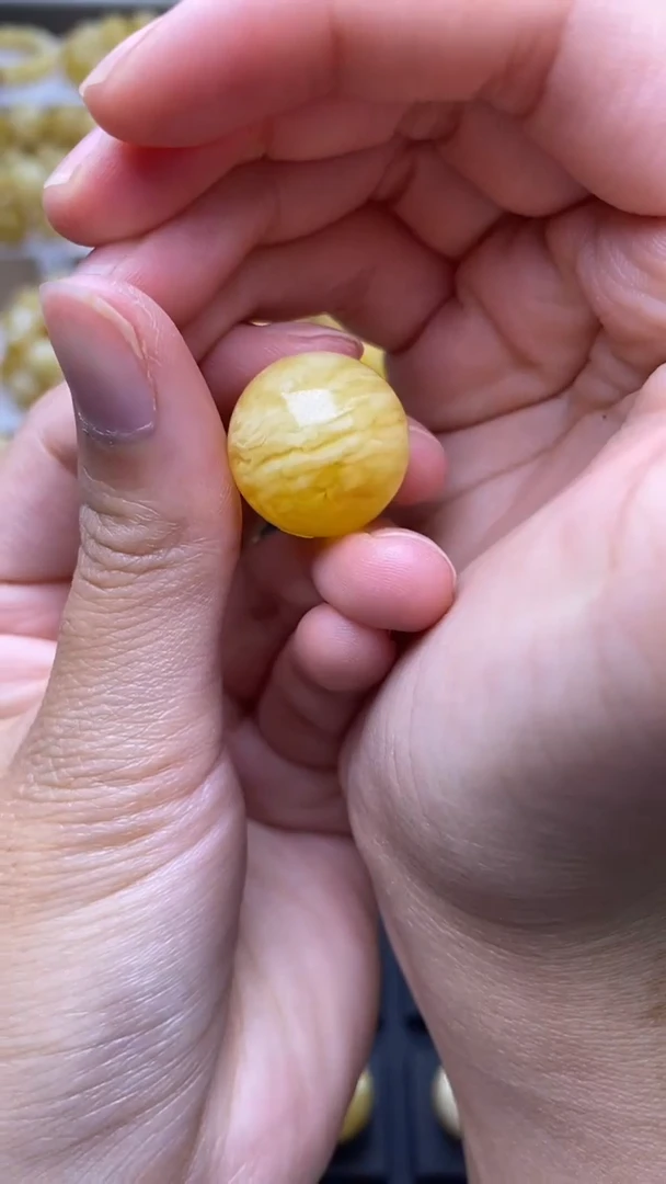 未镶嵌琥珀裸石蜜蜡.10