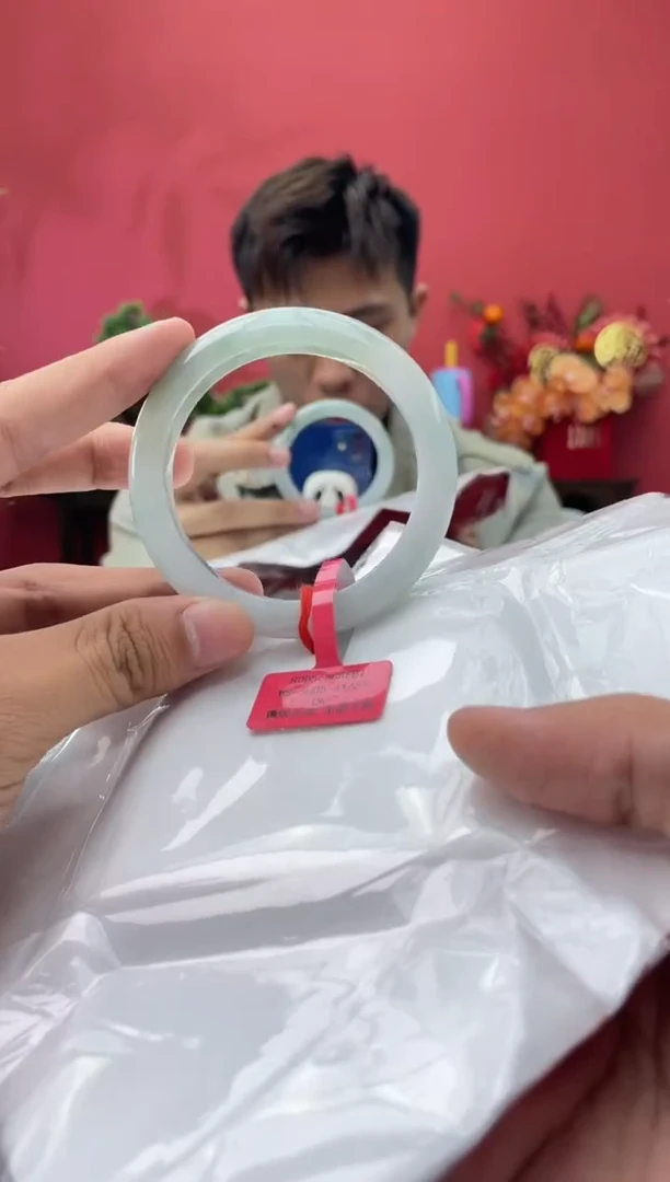 未镶嵌手镯翡翠8