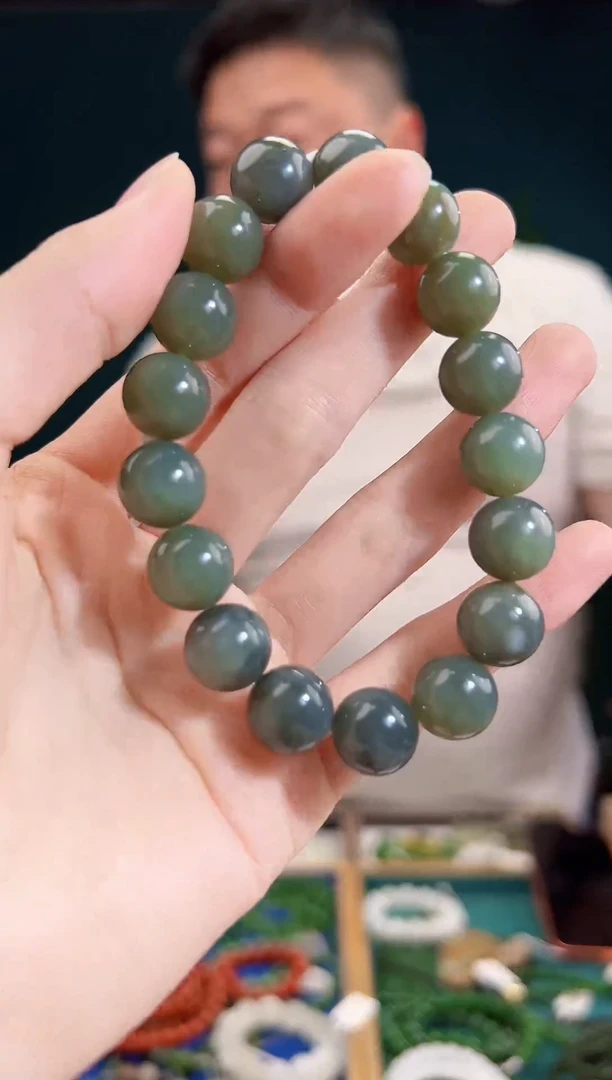 颈饰未镶嵌和田玉多样性发货 拍一单发一个