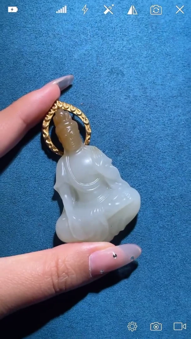 【闪购商品】和田玉XY18K金镶嵌小摆件/吊坠