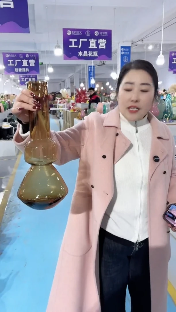 【闪购商品】玻璃唐总花瓶厂微瑕-OXYF