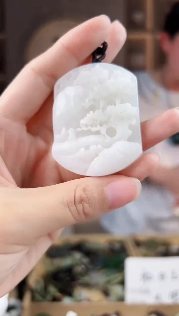 颈饰未镶嵌和田玉拍一发一，多样性发货