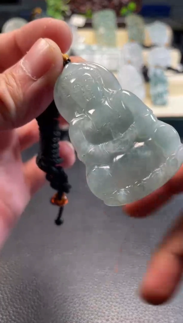 颈饰未镶嵌翡翠12/04/115