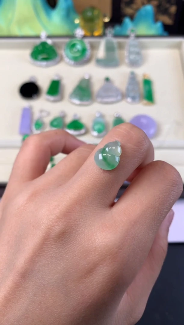 未镶嵌定制翡翠裸石（镶嵌定制）