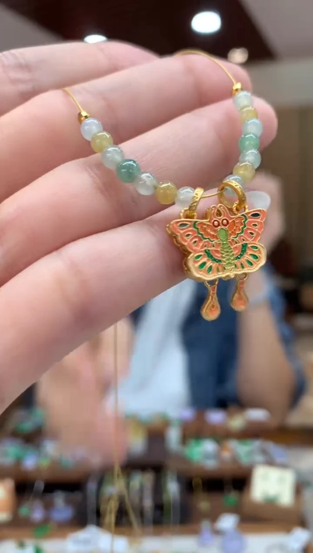 吊坠(不含链)未镶嵌翡翠蝴蝶 套链