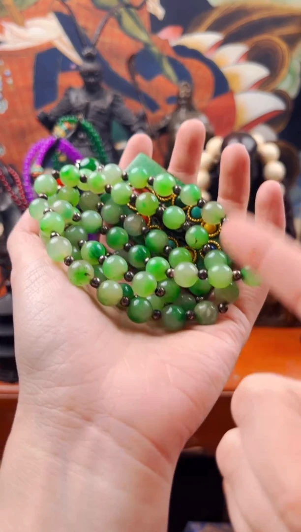 【闪购商品】翡翠吊坠(赠链)未镶嵌飞姐精品专属推荐