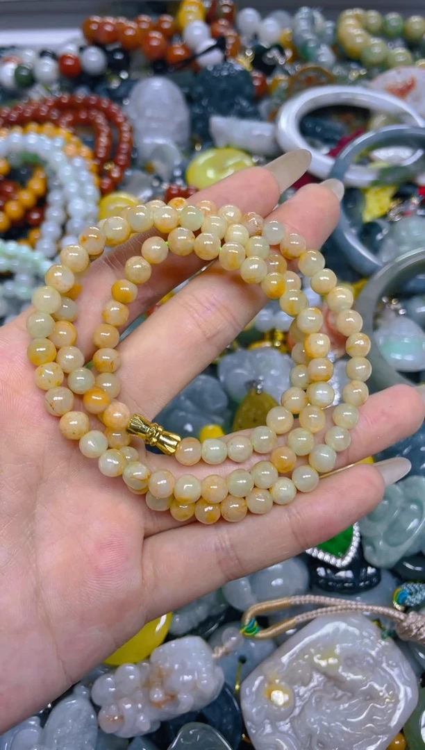 颈饰未镶嵌翡翠5MM/ J /翡翠A货，一件也是批发价