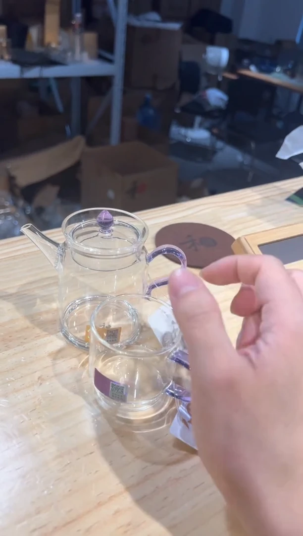 禾器-修贤壶-浅紫色+清禾杯浅紫1只