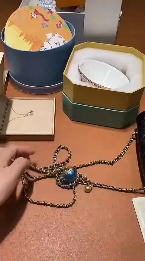 瓷片包包香水眼镜手表护肤品@@1