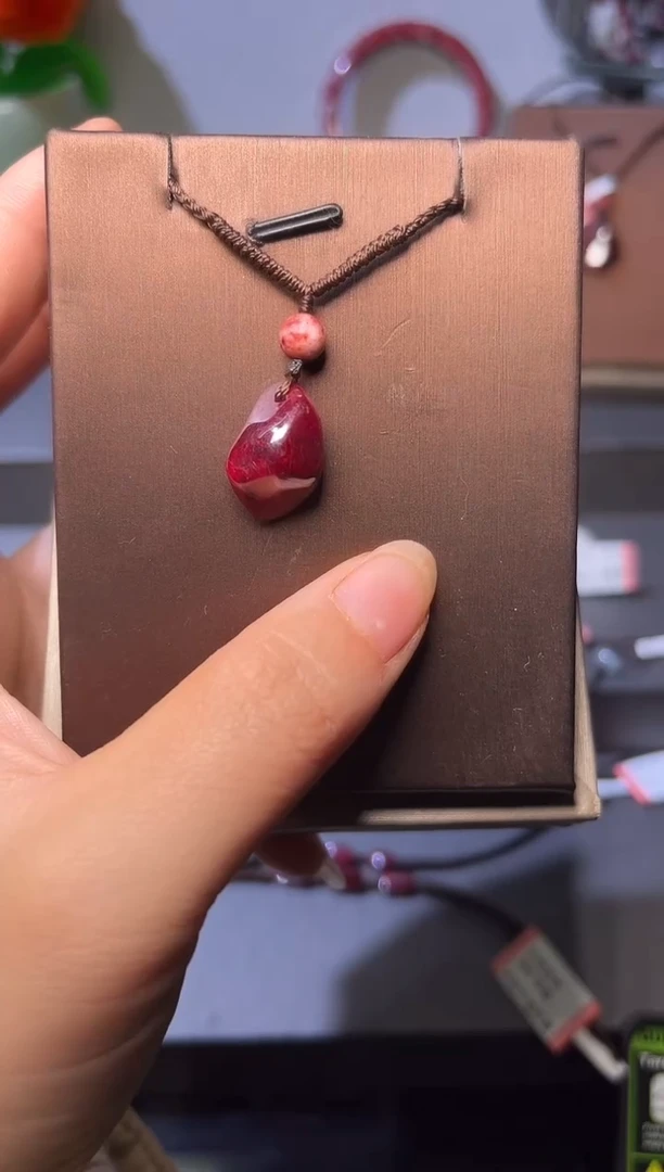 天然辰砂七*石朱砂原矿随型吊坠5克120101