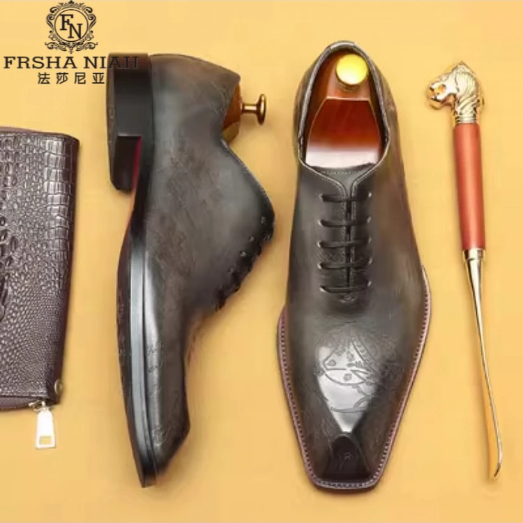 法莎尼亚英伦风正装皮鞋男款商务方头牛津鞋高级感雕花休闲男鞋子