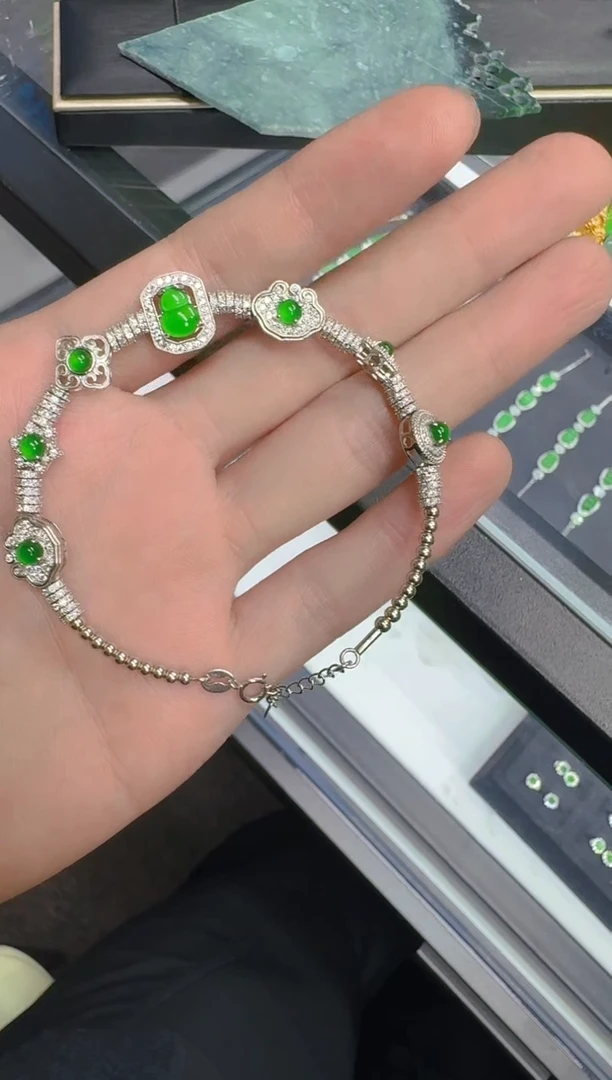 【闪购商品】翡翠手链银S925镶嵌天然A货翡翠