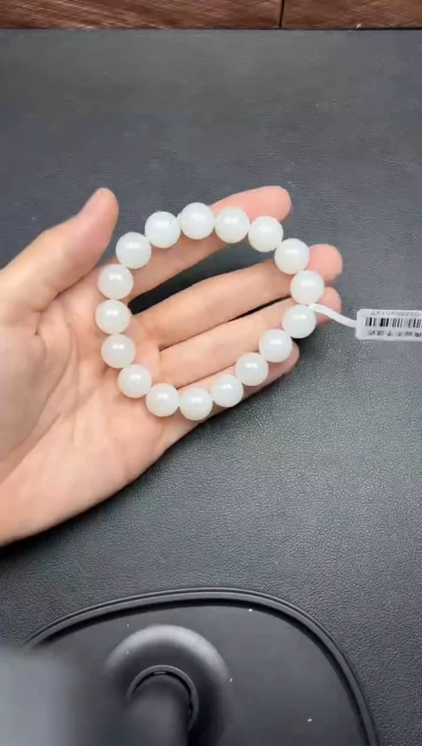 未镶嵌手串和田玉黑山微色差卡12手串