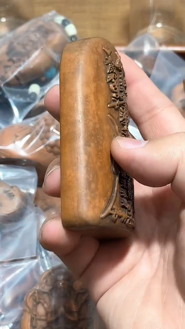 【闪购商品】檀香木精品推荐黄y雕刻