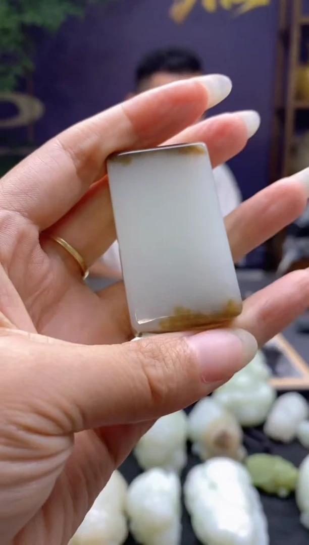 和田玉未镶嵌挂件82