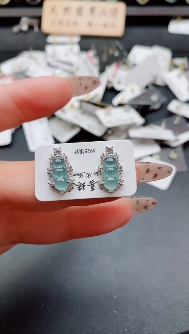 银S925镶嵌戒指翡翠1