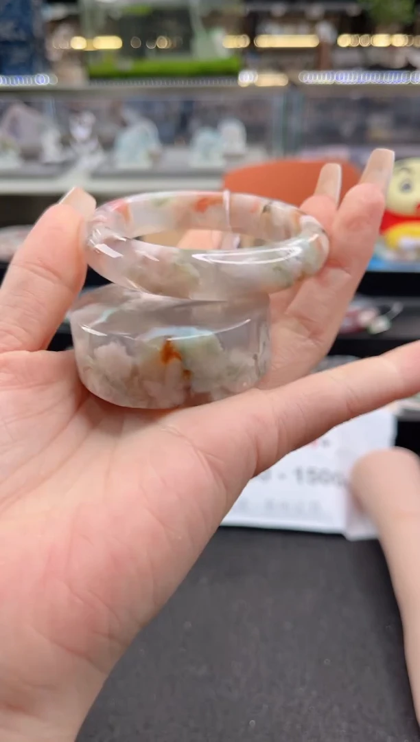 未镶嵌手镯石英质玉尘*丷圈口（赠品镯心）