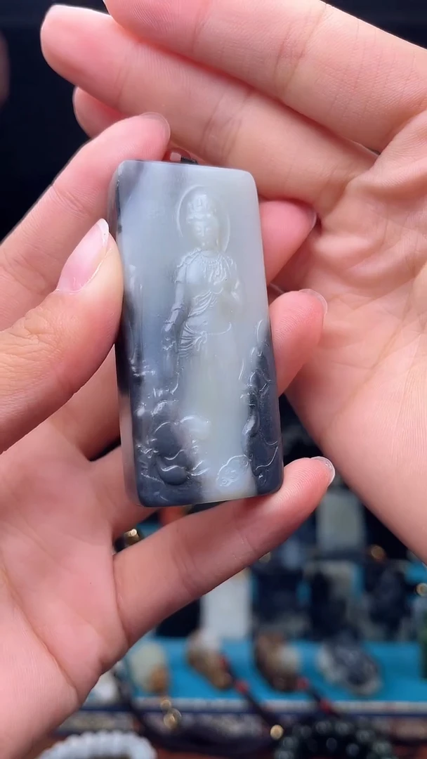 未镶嵌和田玉挂件1