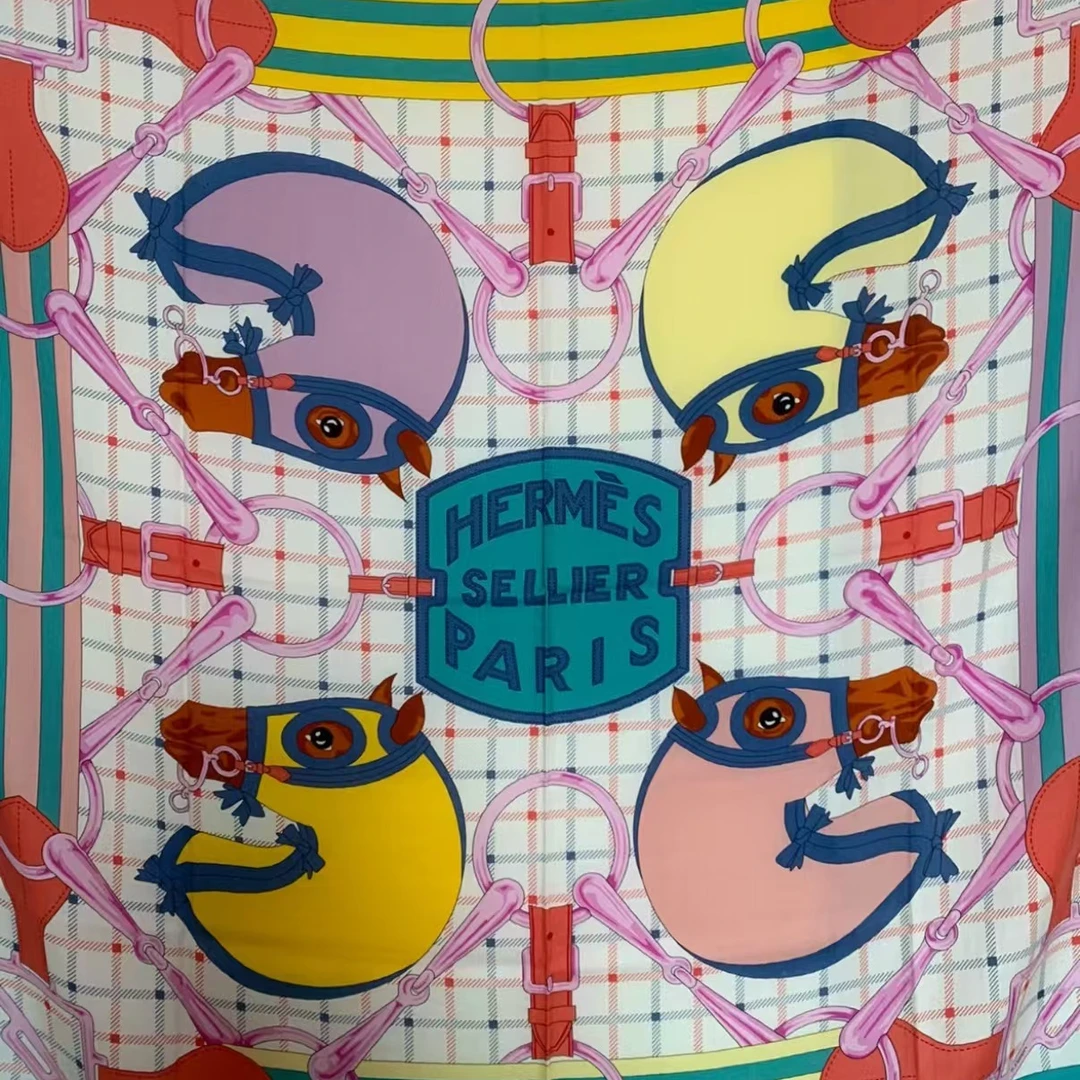 全新未使用 Hermes/爱马仕 小花6珊 爱马仕 卡通马头拼接140 羊绒