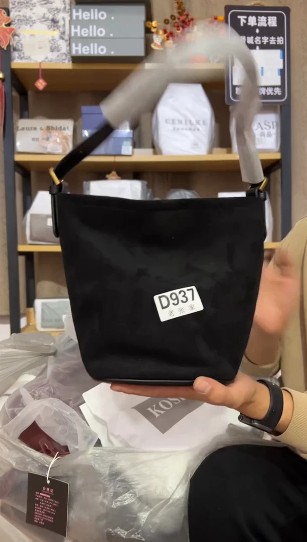 小牛剖层皮革老张家女包937